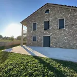Belle Et Grande Maison Parada Braganca Portugal Hébergement de vacances *