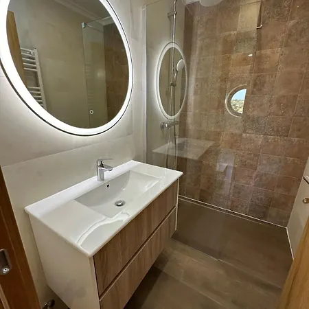 Belle Et Grande Maison Parada Braganca Portugal Holiday home Bicas